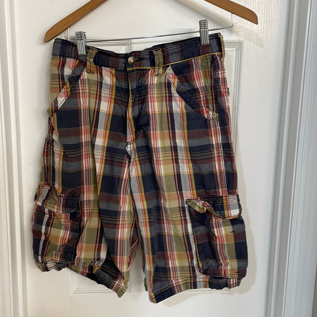Wrangler Plaid Cargo Shorts Sz 18